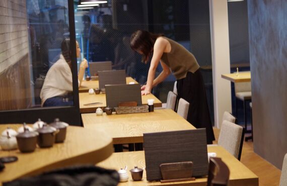 鷺ノ宮で家族団らんが安心して楽しめる駅近の食事処 | 中野区で居酒屋をお探しならもつ鍋無二彩